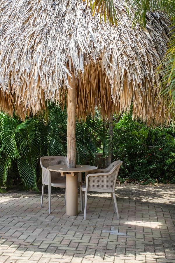 Tuk Tropical Boutique Resort Jan Thiel Willemstad Eksteriør billede